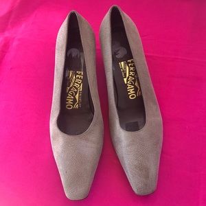 SALVATORE FERRAGAMO SHOES 👠